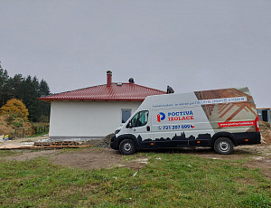 Zateplení novostavby rodinného domu pomocí foukané izolace